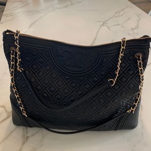 Tory Burch quilted large tote bag in black, includes dust cover.
